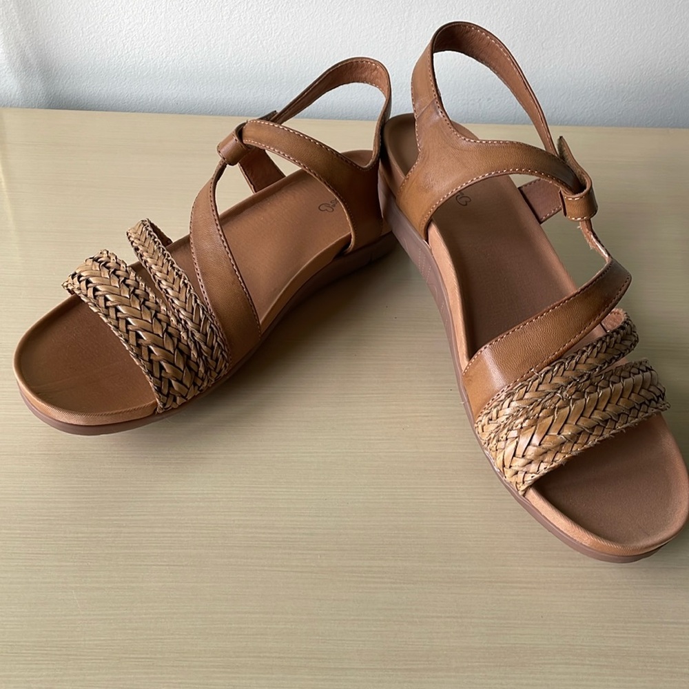BareTraps Jalen Sandals